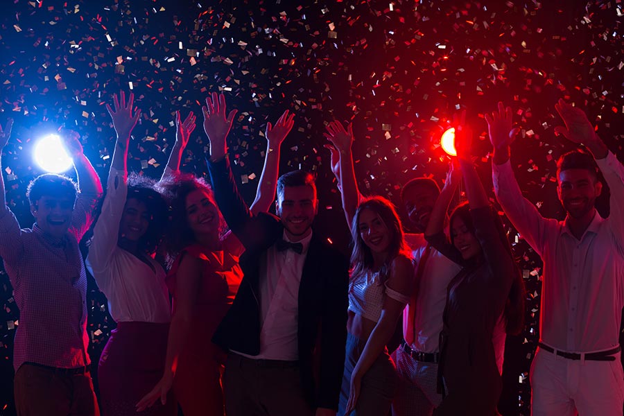 Festa con utilizzo di protossido di azoto N₂O